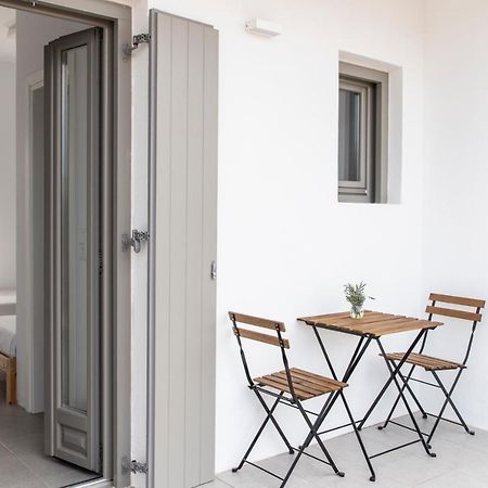 Twelve Plus+ Hotel Náousa Eksteriør billede