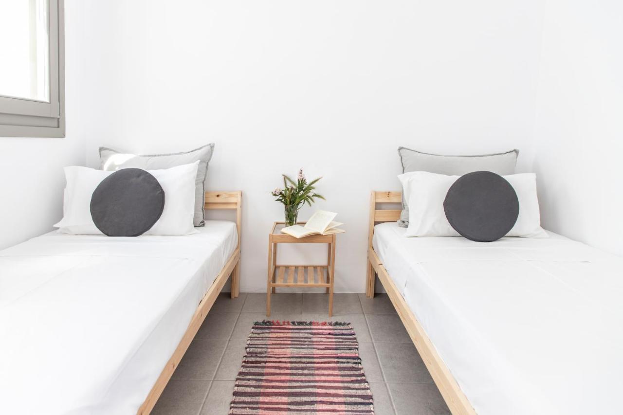 Twelve Plus+ Hotel Náousa Eksteriør billede