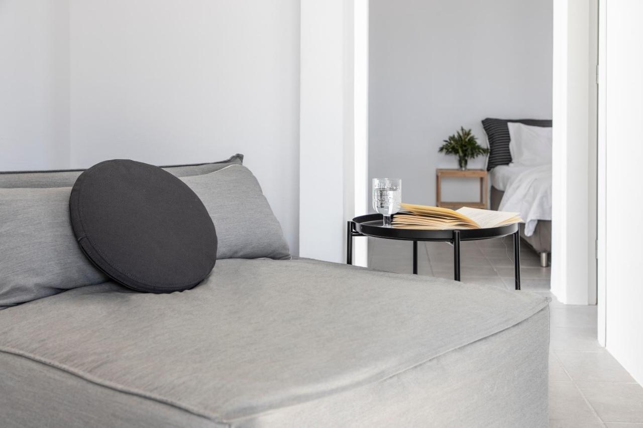 Twelve Plus+ Hotel Náousa Eksteriør billede